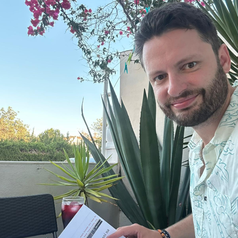 Obrázek epizody Čau Praho! #42: Vláda definitivně ožebračila seniory. Supermarkety v ČR jsou dražší než na západě.