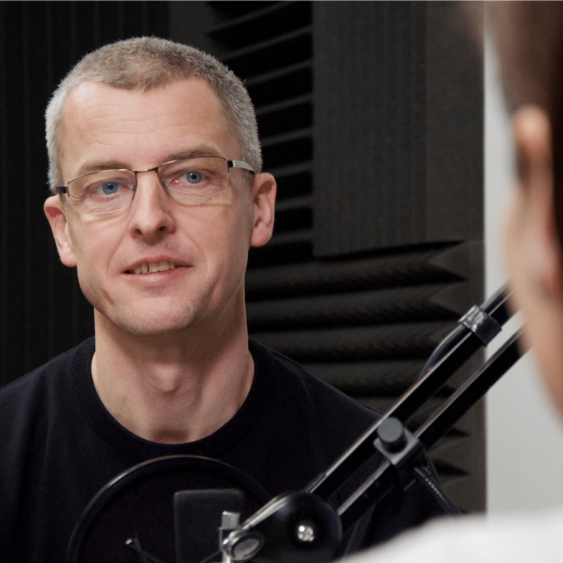 Obrázek epizody 16: Pavel Řehák (Direct): Klienty nedržíme jako rukojmí. Nemáme právo jim říkat, kde budou pojištění