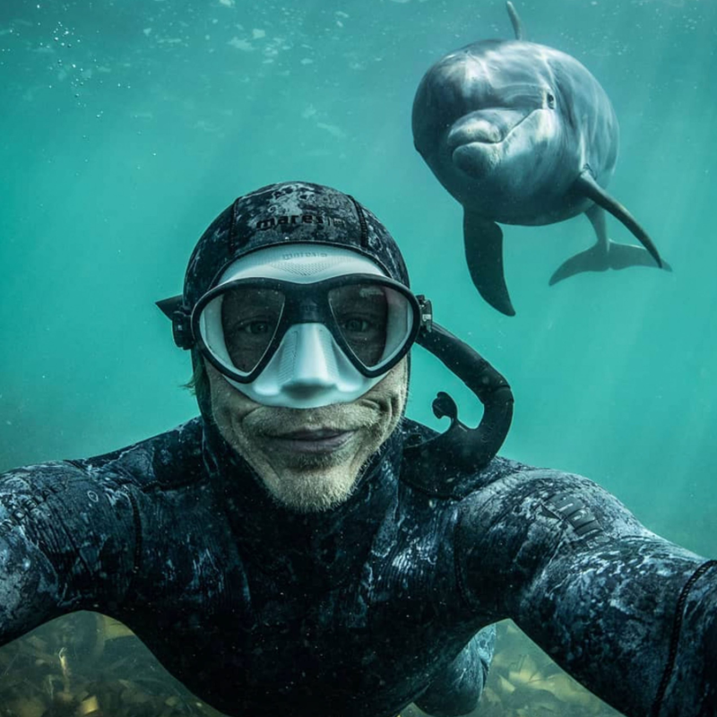 Obrázek epizody #13 | Světoznámý fotograf George Karbus o focení irských monster a rodinném životě na pobřeží