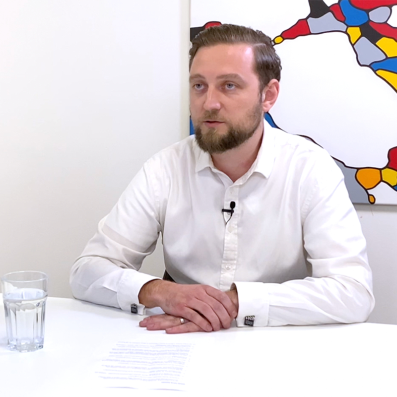 Obrázek epizody Jsme svědky globální války o zaměstnance