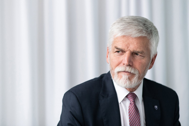 Obrázek epizody O co se bojuje na Hradě a jak se stalo, že prezident odložil změnu důchodů?