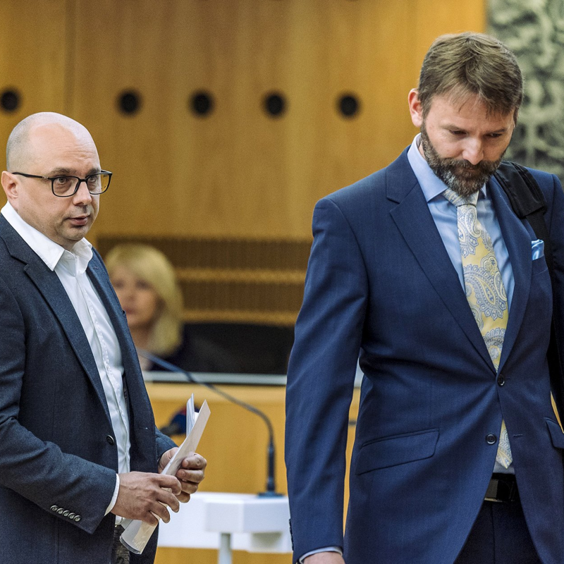 Obrázek epizody Soud opět odsunul projednávání kauzy Dozimetr. ANO tak bude mít před volbami nabito