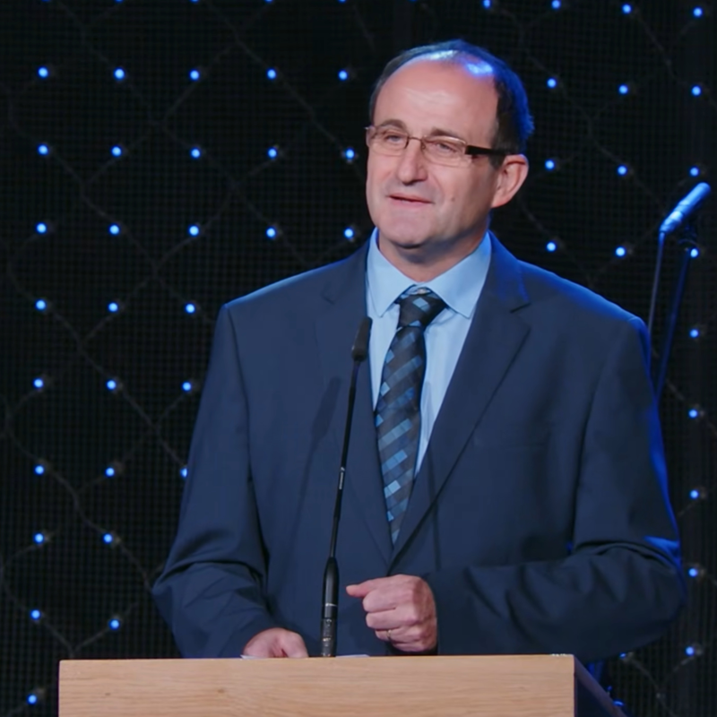 Obrázek epizody Peter Čík: Pane, pošli někoho jiného (26. 9. 2026)