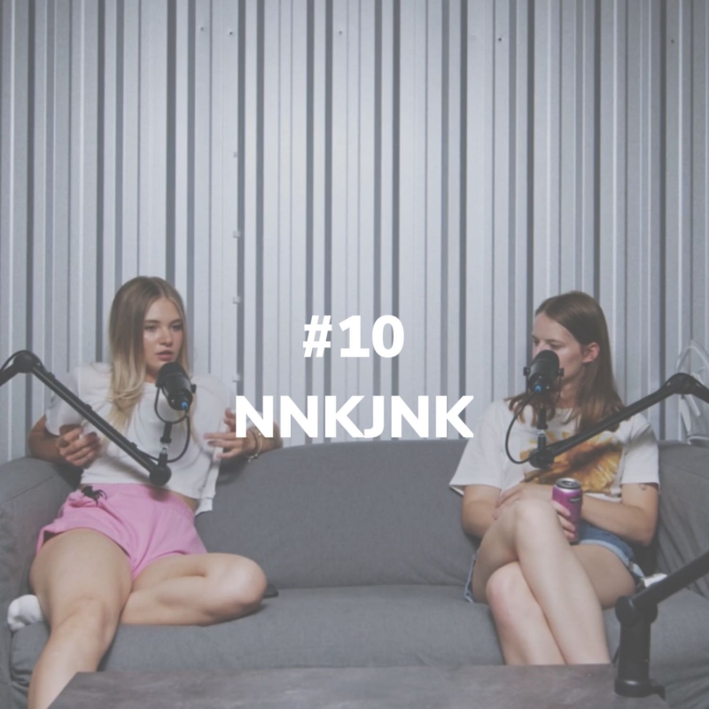 Obrázek epizody nepůjdu na plastiku prsou, jen aby sis mohl sáhnout | NNKJNK #10