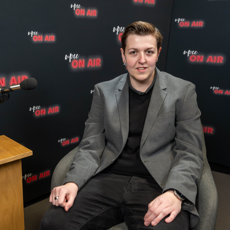 Obrázek epizody UPCE On Air: S laureátkou ceny Česká hlava Barborou Kamenickou