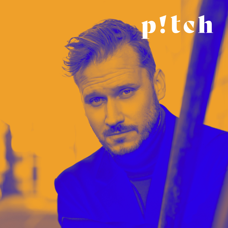 Obrázek epizody Co mají společného Karel Čapek, Karel Jaromír Erben a Tlapková patrola? Režiséra Jiřího Sádka!