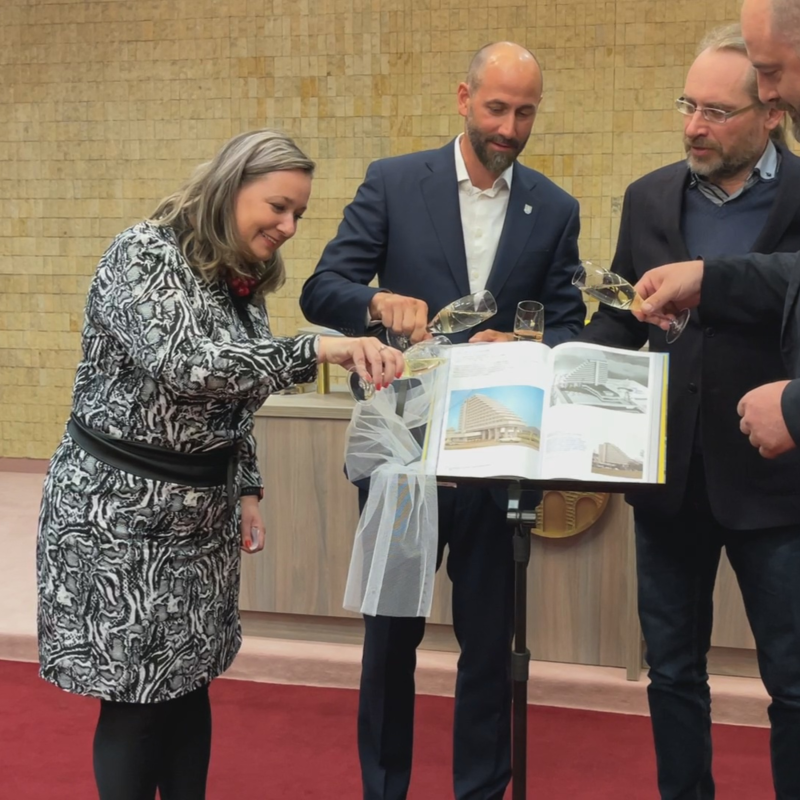 Obrázek epizody Křest publikace Most, zánik a zrození.