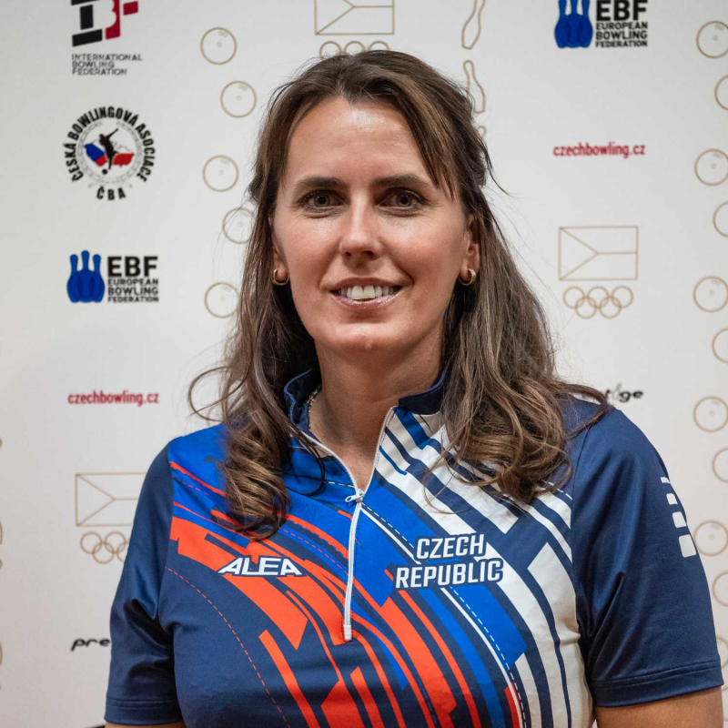 Obrázek epizody Mezi kuželkami - mistrovský speciál s Petrou Otec Hanzlovskou