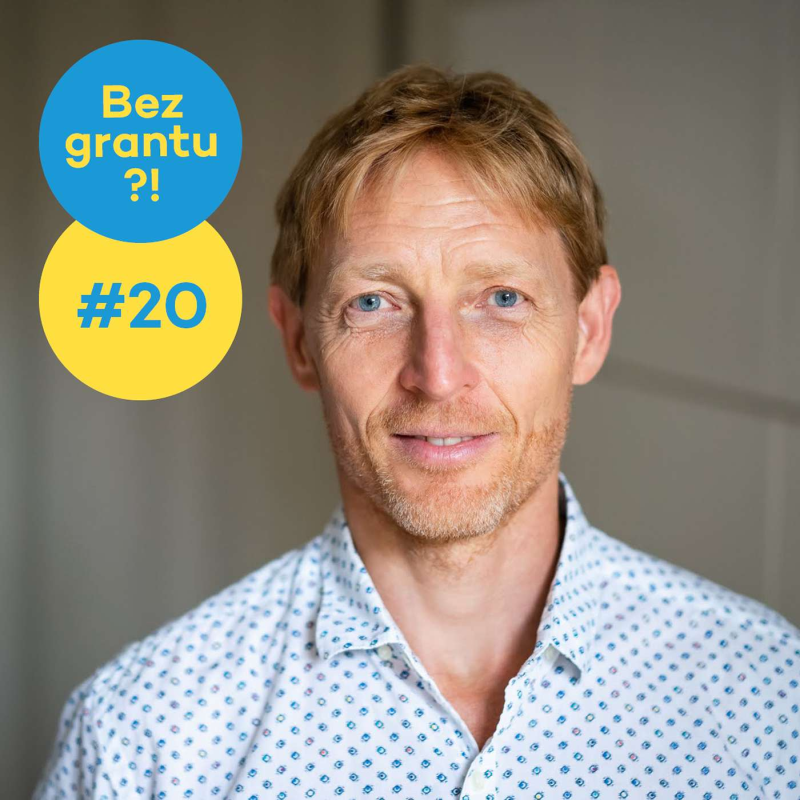 Obrázek epizody Díky projektům, které podporuji, se svět stává lepším místem. Sociální inovátor Karel Janeček o zisku, který nemusí být jen finanční.