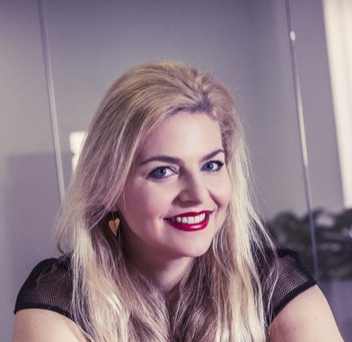 Byznys Romany Navarové