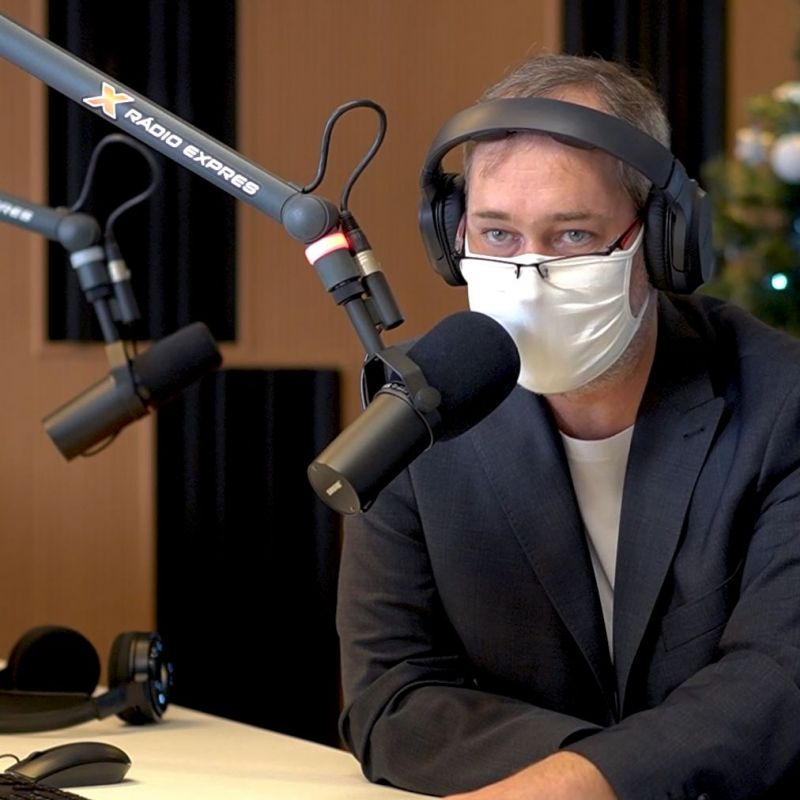 Obrázek epizody Situácia v kritických regiónoch sa lepší, nápor na nemocnice sa postupne znižuje