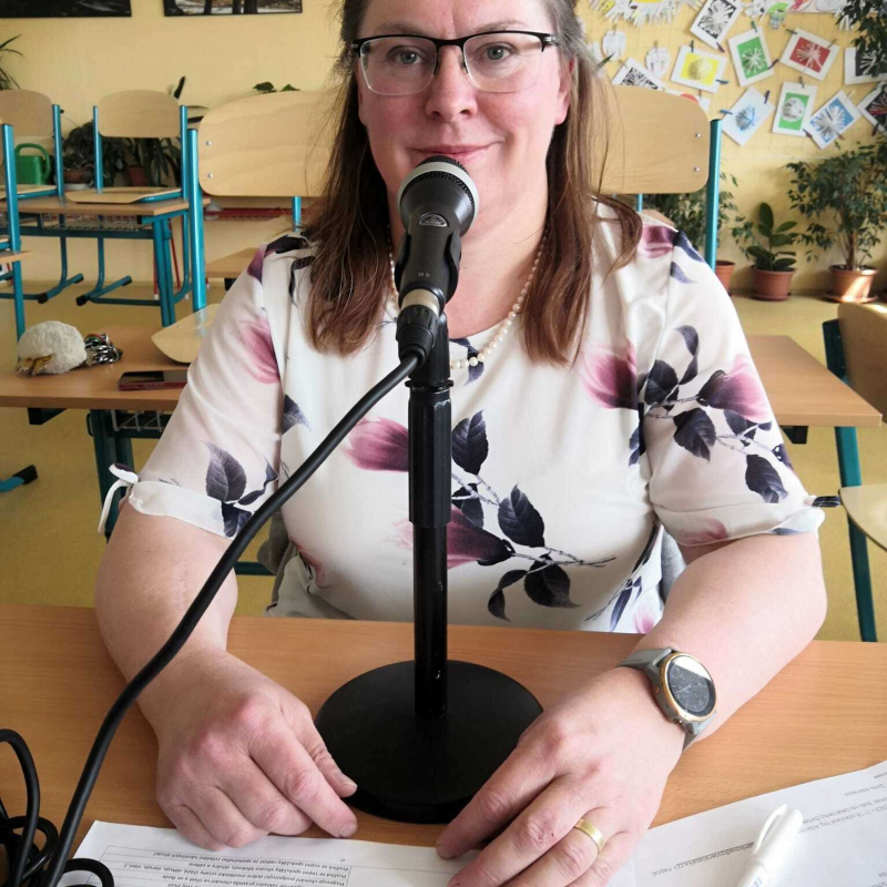 Obrázek epizody Zora Adámková: Rýsujeme s vizualizérem, postup žákům nahraju do TEAMS