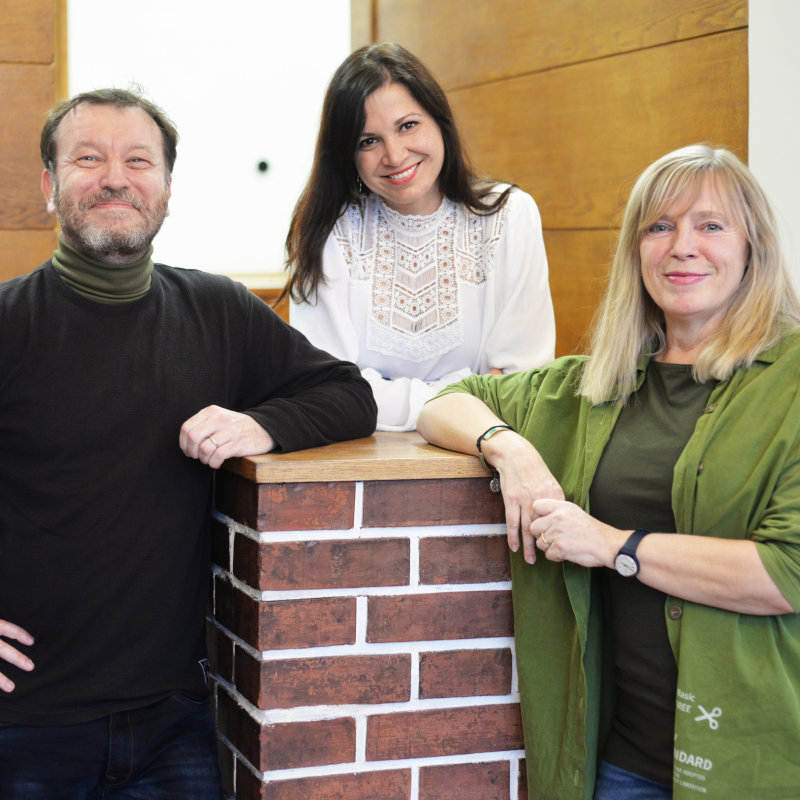 Obrázek epizody ERIKA BORNOVÁ a PETR VAŇOUS: GRATULUJEME. A CO DÁL?