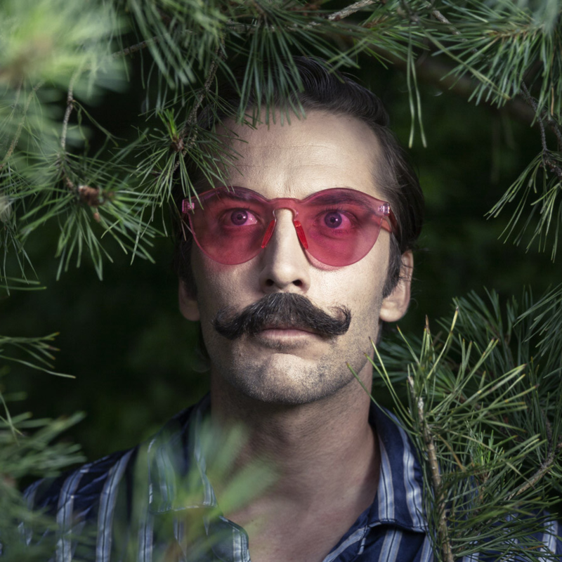 Obrázek epizody #35: Muzikantský Žebřík, Tabook, divoké hranice i 11. září jinak (30. 8. – 5. 9. 2021)