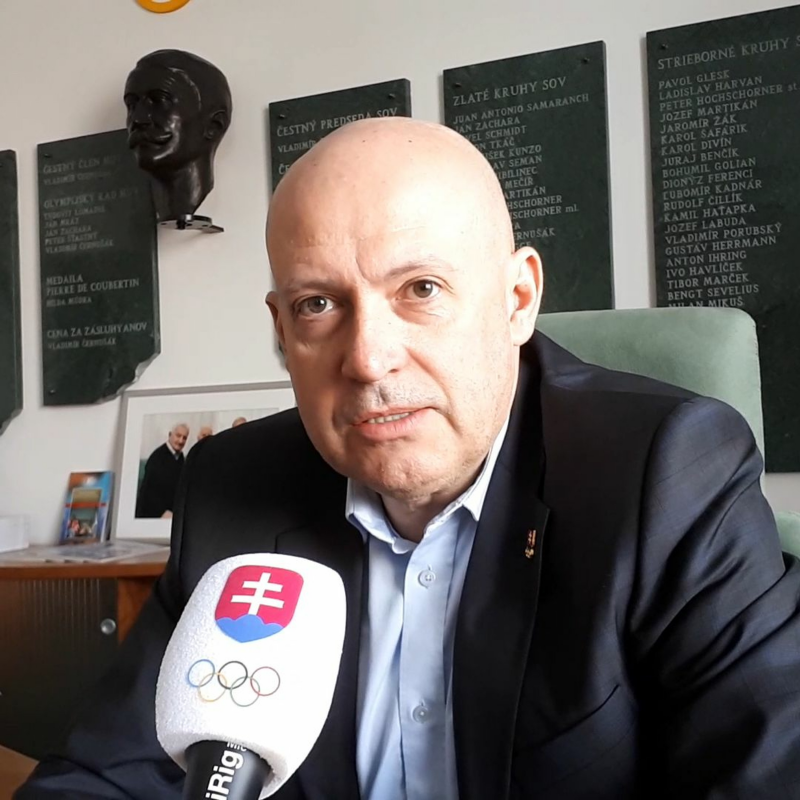 Obrázek epizody Anton Siekel otvorene o 10 fauloch zákona o športe