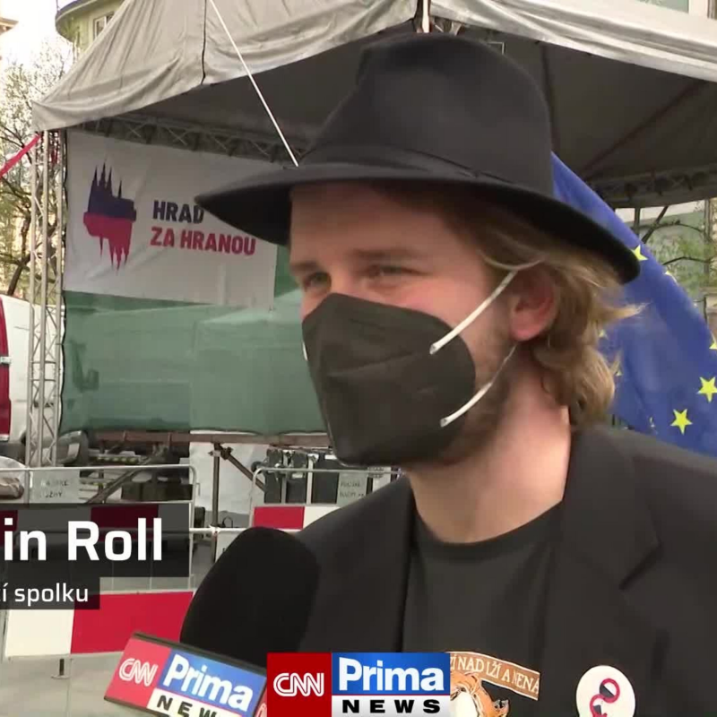 Obrázek epizody Předseda Milionu chvilek Benjamin Roll k důvodům demonstrace (zdroj: CNN Prima NEWS)