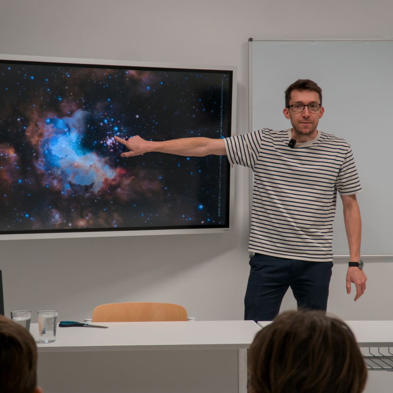 Obrázek epizody Co jsou hvězdokupy? A co dělá takový astrofyzik?