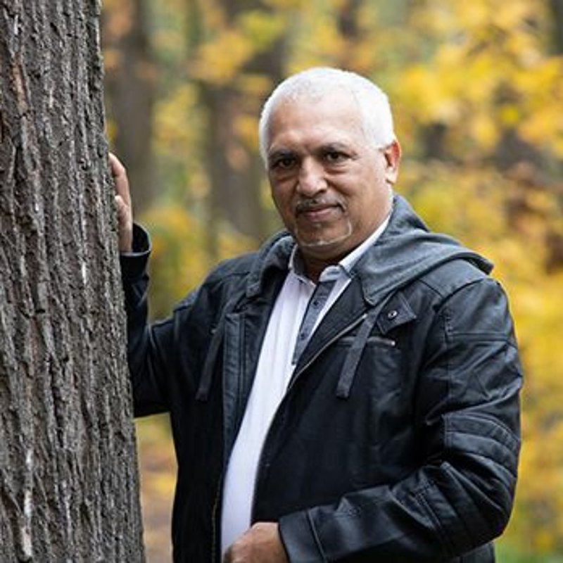 Obrázek epizody Miroslav Klempár: Romové se vzdělávat chtějí, ale někteří často nedokáží čelit systémovým překážkám