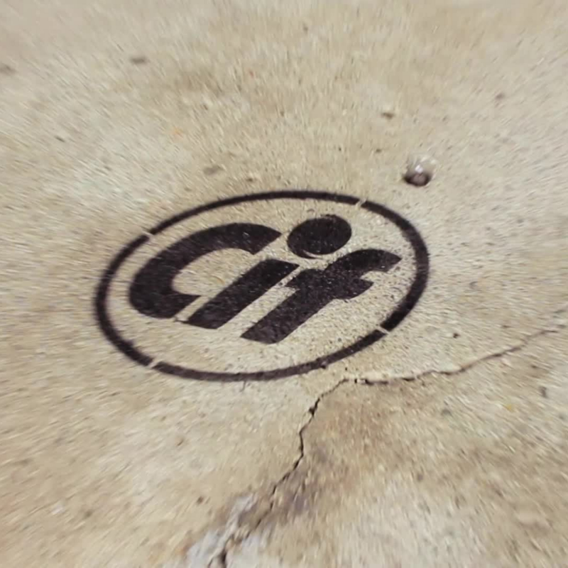 Obrázek epizody Další rozvolnění opatření: Kde už nemusíte nasadit respirátor?