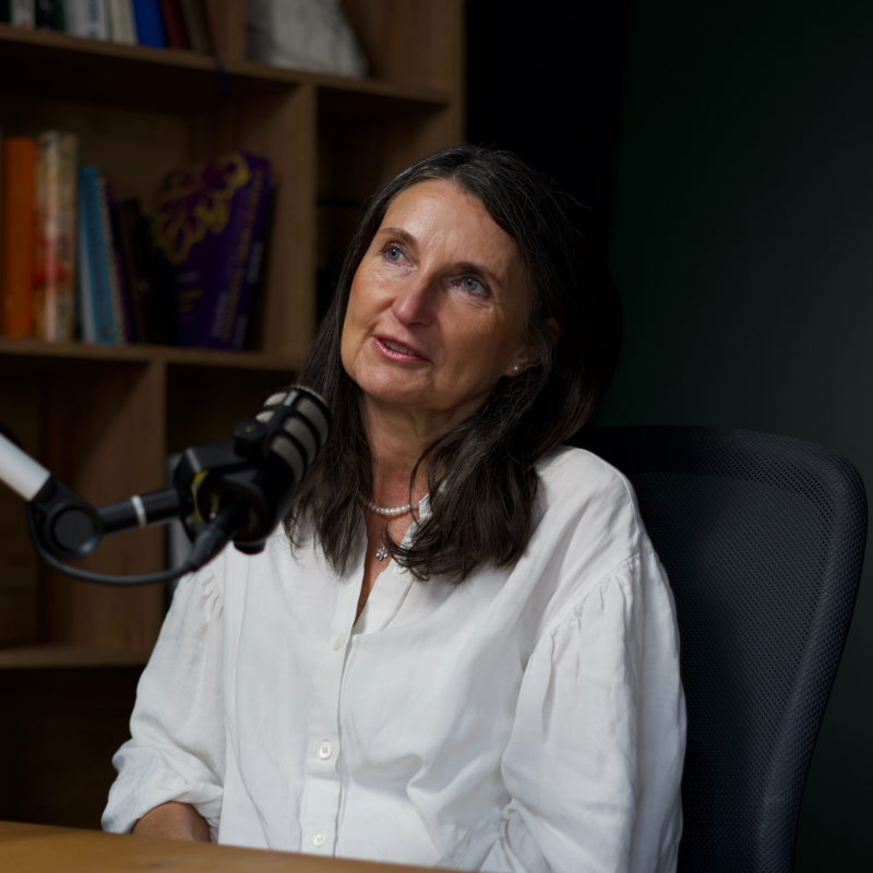 Obrázek epizody Proč tě průmyslové jídlo nutí jíst dál s Margit Slimákovou