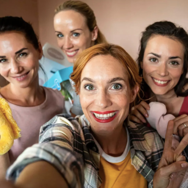 Obrázek epizody #25: Matky po česku, dešťové hole a čtení u Vltavy (21. 6. - 27. 6. 2021)