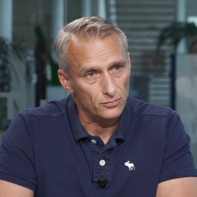 Obrázek epizody Operuji ty nejhorší úrazy páteře, stovky ročně, skok do mělké vody je blbost. Páteř nechce extrémy, říká chirurg Štulík