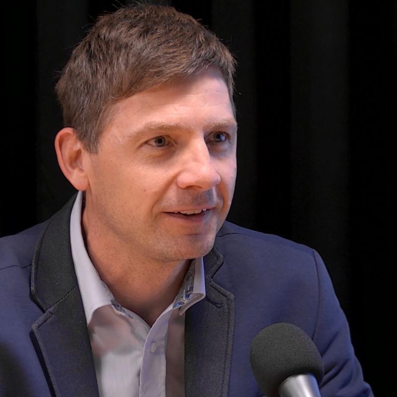 Obrázek epizody SPD je červená linie pro rodiče. Nejsme fašisti, chceme zrušit Green Deal i migrační pakt, říká Mach