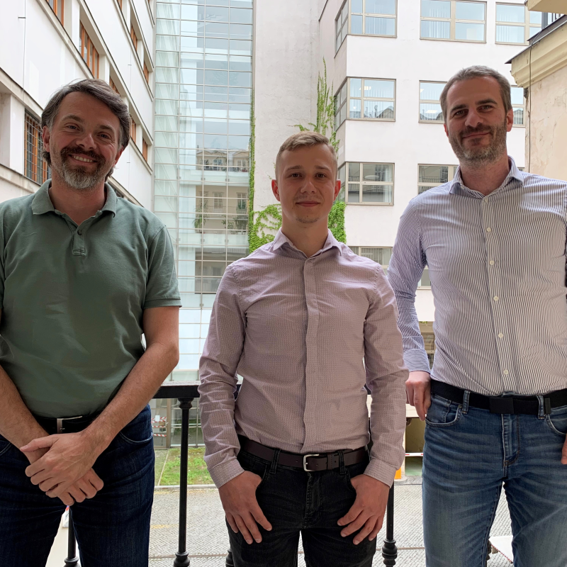 Obrázek epizody Digitalizace bankovnictví a FinTechy v ČR s Patrikem Novým a Tomášem Michálkem z KB SmartSolutions