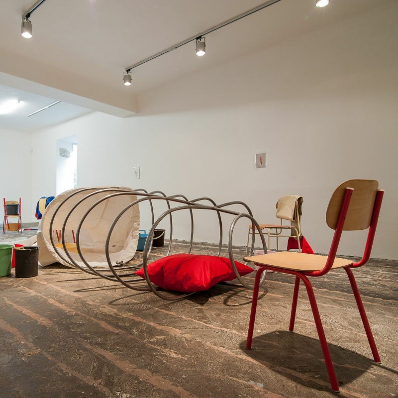 Obrázek epizody Galerie OFF/FORMAT: Otevření ryby (hodiny akvakultury) (Ondřej Navrátil)