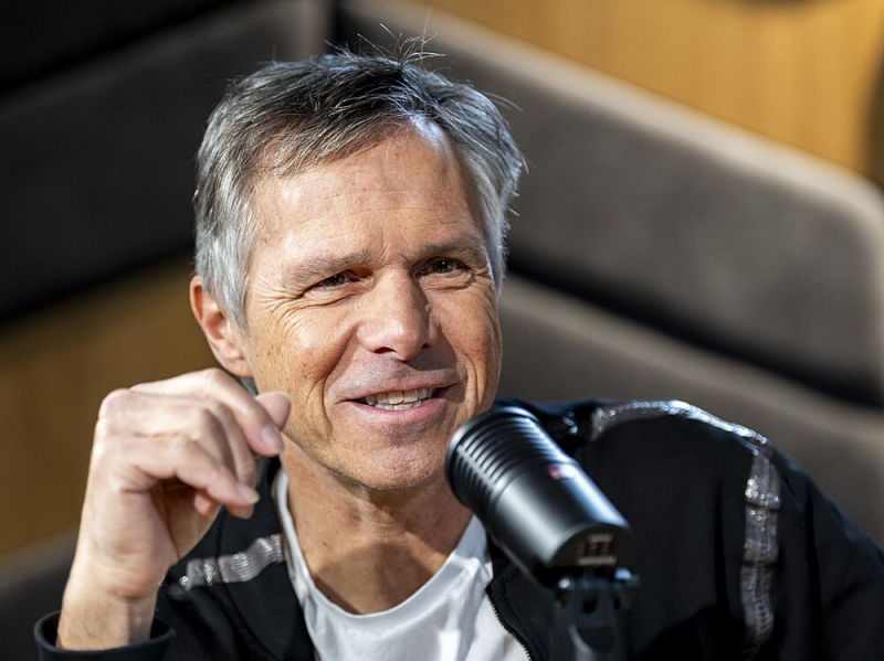 Obrázek epizody Oproti Ester jsem totální flákač. Je náš rodinný motor, říká Janek Ledecký
