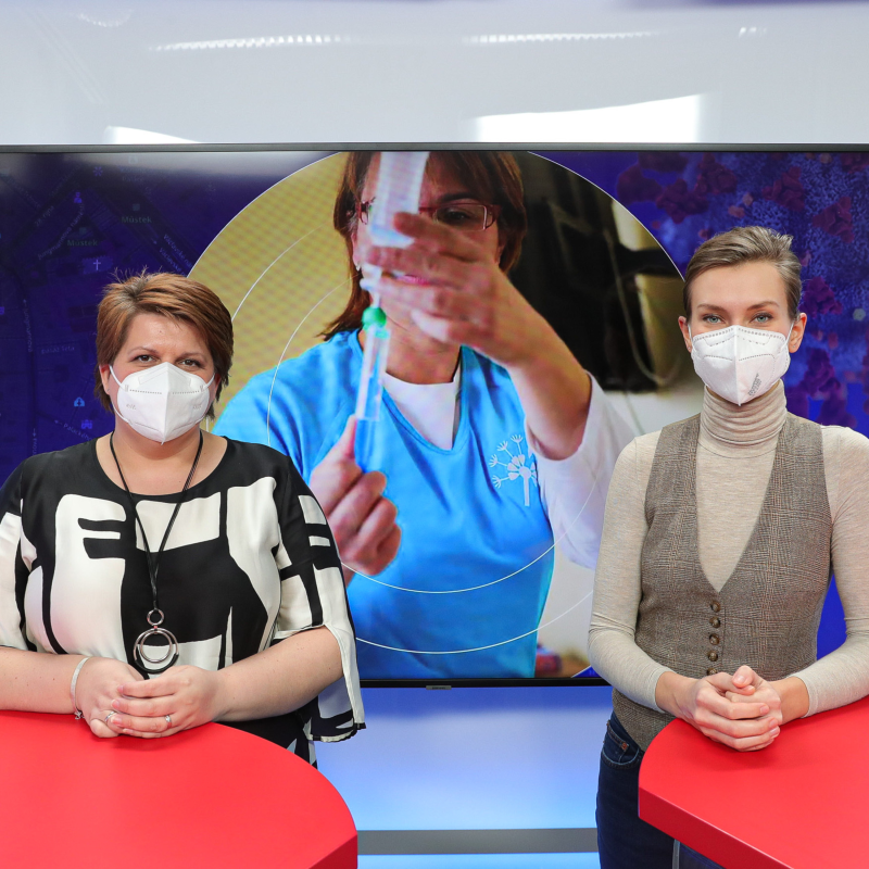 Obrázek epizody Pomoc plným nemocnicím? Propadáme systémem, nikdo se s námi nebaví, říká šéfka domácí péče Lucie Brožková