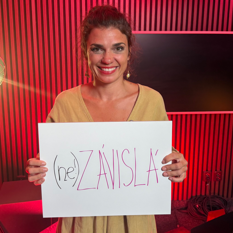 Obrázek epizody 118.díl (ne!)ZÁVISLÁ: Herečka Denisa Pfauserová (nejen) o porodním traumatu