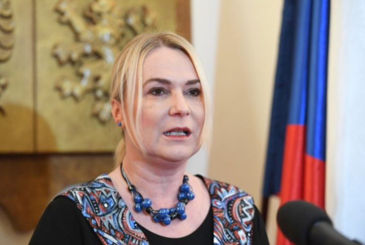 Obrázek epizody Američané o základnu v Česku nežádají, řekla v Press klubu ministryně obrany Černochová