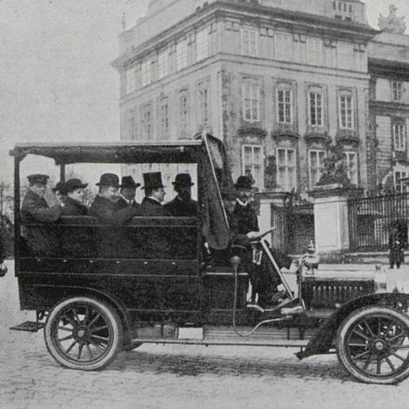 Obrázek epizody 21. června: Den, kdy v Praze začala jezdit pravidelná autobusová linka