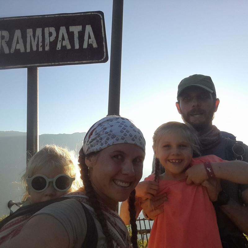 Obrázek epizody Ešus 5/8/2024 Čtyři batohy - Zuzka a Martin