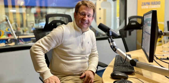 Obrázek epizody Mít monarchii je pro stát finančně výhodnější, řekl v Press klubu šéf Českého královského institutu Zdeněk Prázdný