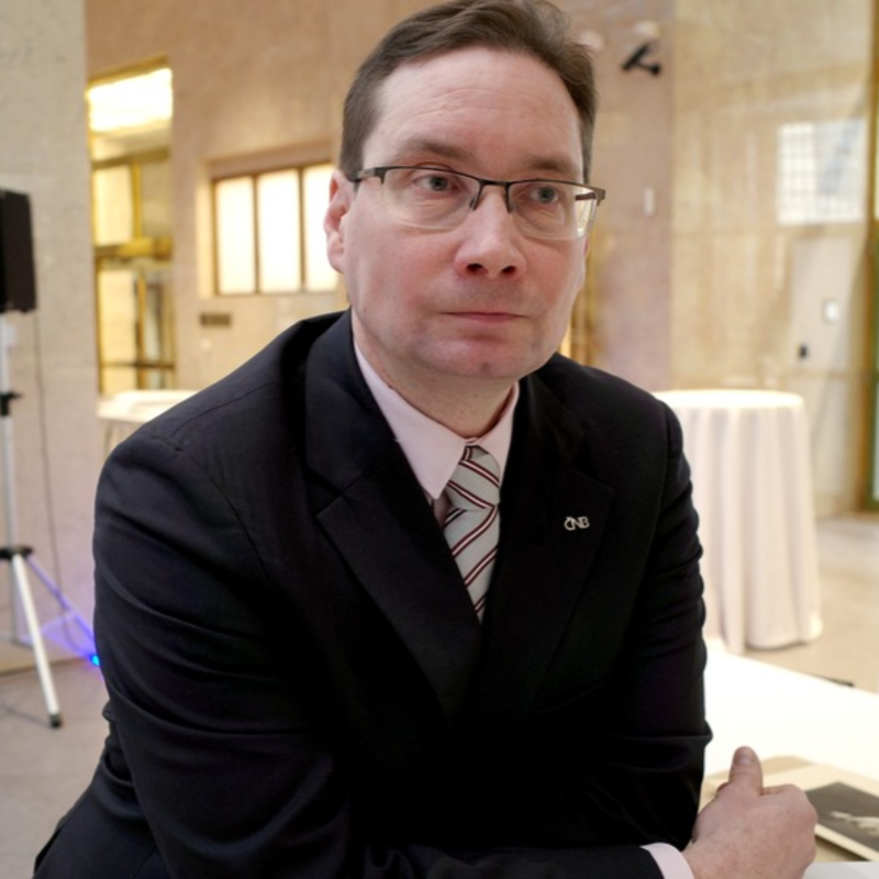 Obrázek epizody Rašín byl často ještě rychlejší, říká v podcastu hlavní archivář ČNB Jakub Kunert