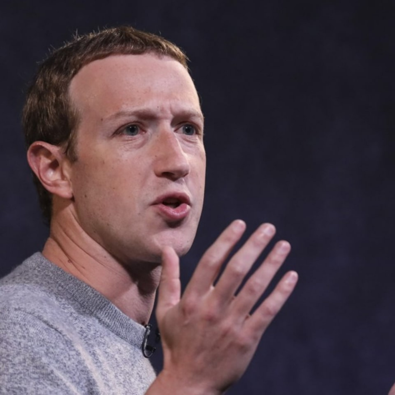 Obrázek epizody Facebooku unikla data