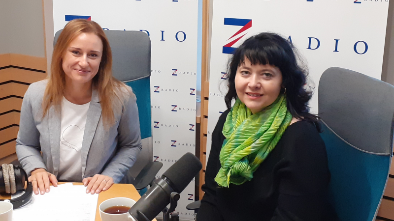 Obrázek epizody Ředitelka českého UNICEF Pavla Gomba: Mezi dětmi samoživitelů je ohrožení chudobu čtyřikrát vyšší