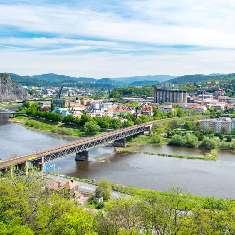 Obrázek epizody #nebududoma: V Ústeckém kraji do skanzenu, Českého Švýcarska i tří zoologických zahrad