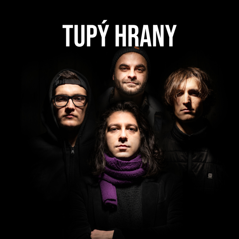 Obrázek epizody Madhouse Express: Náš žánr je tekutej, jen záleží, do jaký nádoby ho naleješ. / Tupý hrany #37