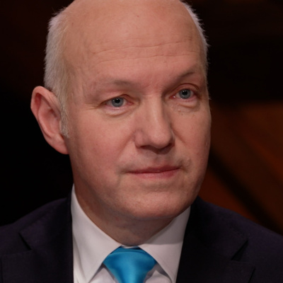 Obrázek epizody Fischer: Já a konzerva? Konzervy rád otvírám. Nechci, abychom se nad manželstvím pro všechny rozhádali