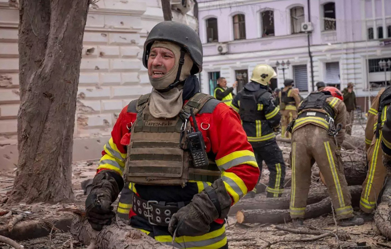 Obrázek epizody Kyjev zažil nejtragičtější noc od loňského léta. Rusko cílí hlavně na civilní infrastrukturu měst