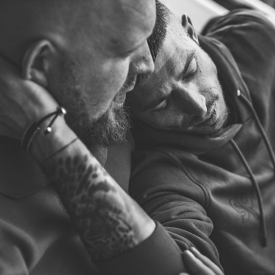 Obrázek epizody Kdo je mamka a kdo taťka? - Filip Jankovič, Karel Šlajchrt ■ Epizoda 1 ■ GAY GUYS PODCAST