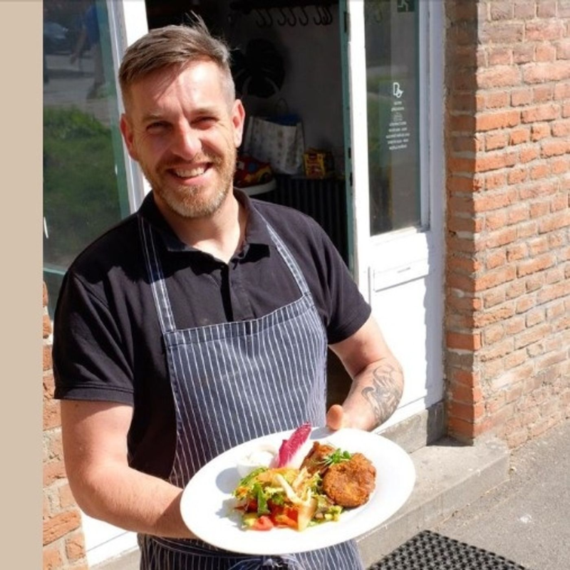 Obrázek epizody Ešus 16/5/2022: s kuchařem Pavlem za exotickou krmí