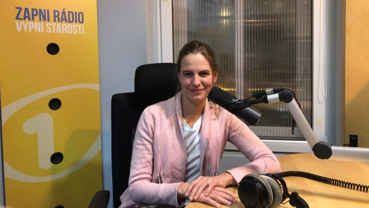 Obrázek epizody Kamila Šimůnková: Slova otčím a macecha nevytváří dobré vztahy v rodině. Proto označení třetí rodič