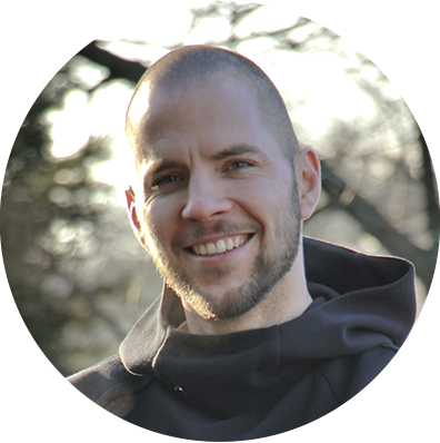 Obrázek epizody Udržitelná kuchyně#1 Libor Pozníček – Rostlinně: Dostat do sebe půl kila zeleniny denně není jednoduché, do jídla ji musíte bušit