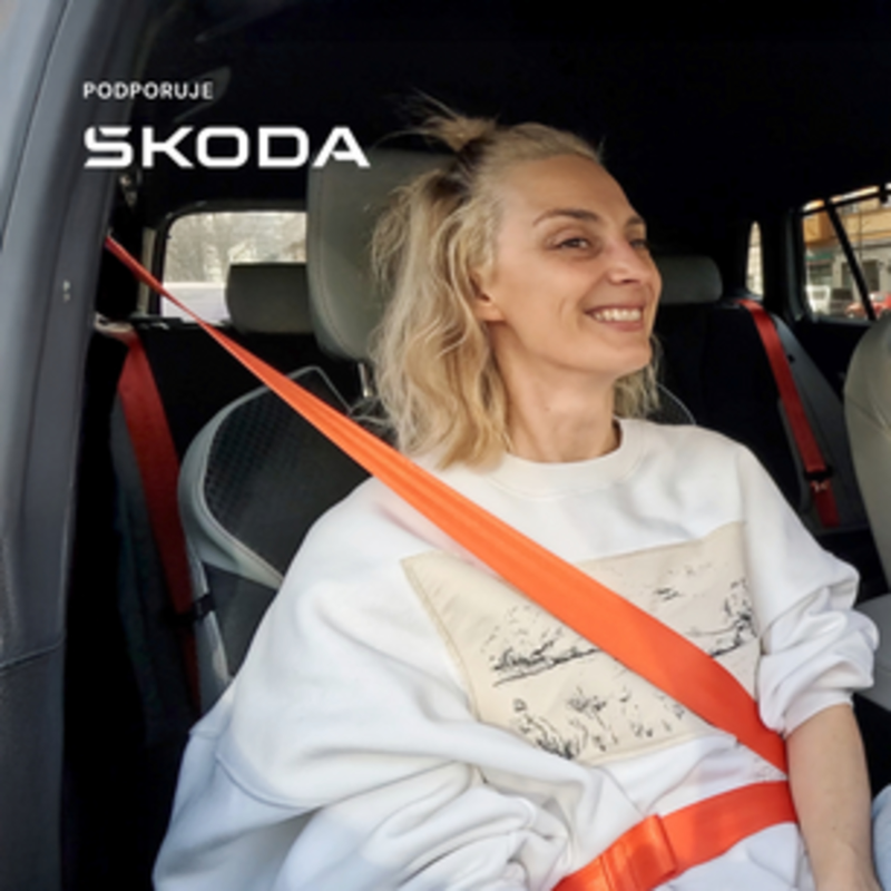 Obrázek epizody Písni Nafrněná jsem vděčná za životní svobodu, první songy byly vtip, můj cíl nebyl stát se zpěvačkou, říká Bára Poláková