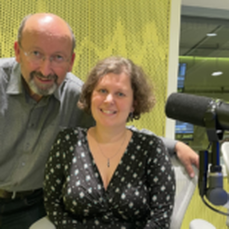 Obrázek epizody Magdalena Košnarová a Vladimír Dobeš: Dítě se samo rozhodne, kdy a co se bude učit. Svobodné školy dávají dětem plnou autonomii