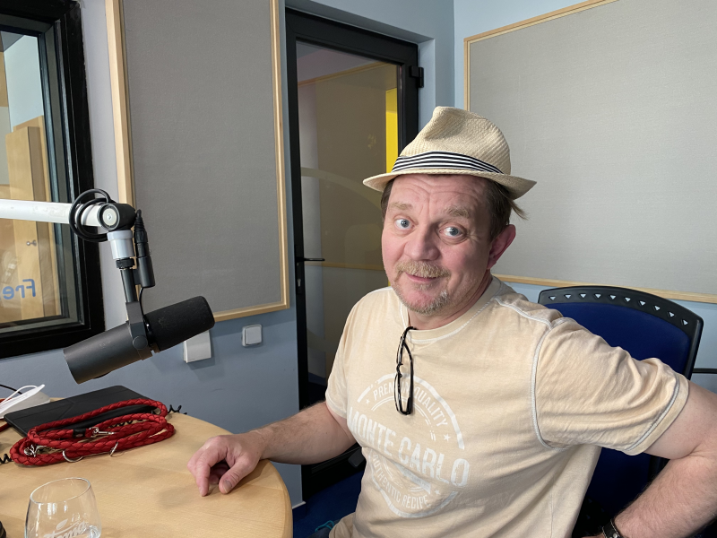 Obrázek epizody S Petrem Čtvrtníčkem a Bertou o audioknížkách, prezidentu Zemanovi, jeho opičí moudrosti, fotbalu, covidu a životě v lockdownu